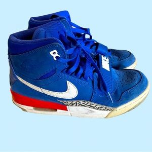 Men’s Nike Air Jordans Legacy 312 Pistons